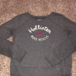 Hollister crew neck!